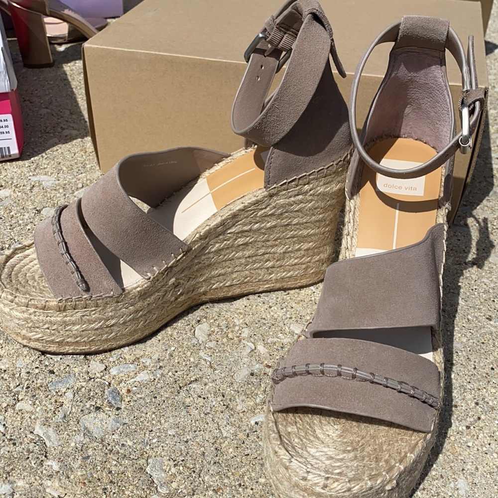 Dolce Vita sandal wedge